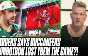 Aaron Rodgers Says JumboTron Operator Gave Away Something That Lost Buccaneers The Game?!